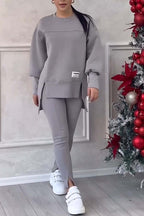 Daisy | Women's Oversized Sweatshirt with Slits and Leggings Set, Two-Piece Lounge Set | Bella Blue