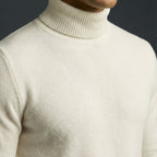 Erwin | Men's Fine-Knit Turtleneck Jumper, Classic Autumn Jumper | Bella Blue | White