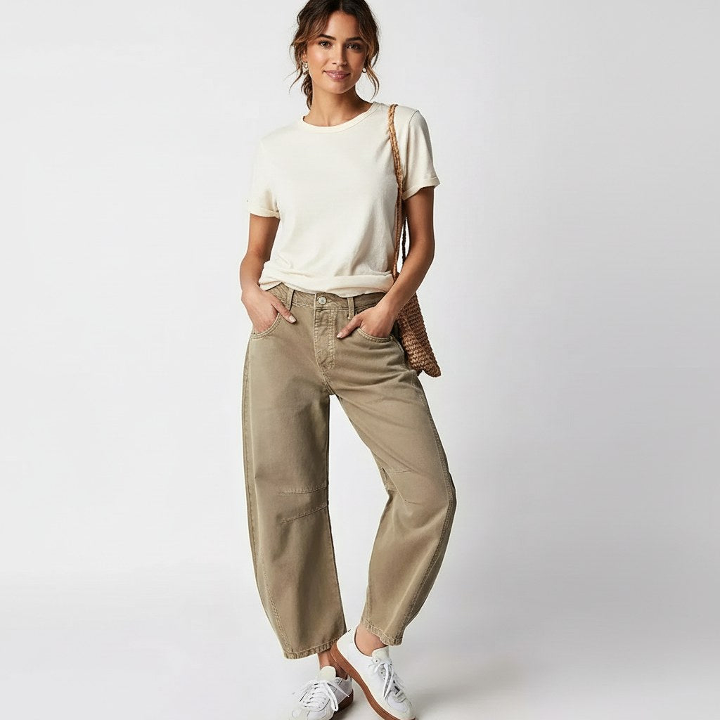 Freya | Women's Relaxed Barrel Jeans, High-Waist Denim Jeans | Bella Blue