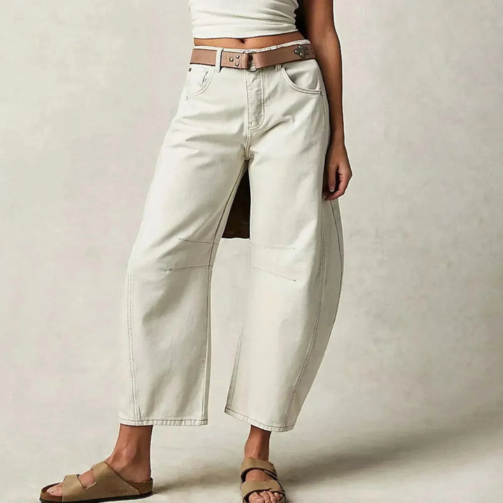 Freya | Women's Relaxed Barrel Jeans, High-Waist Denim Jeans | Bella Blue