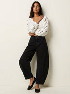 Freya | Women's Relaxed Barrel Jeans, High-Waist Denim Jeans | Bella Blue | Lichtblauw