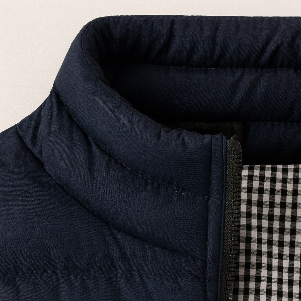 Hunter | Men's Quilted Puffer Gilet, Sleeveless Layering Gilet | Bella Blue
