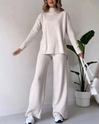Poppy | Women's Two-Piece Knit Set with Cutout Detail, Lounge Set | Bella Blue