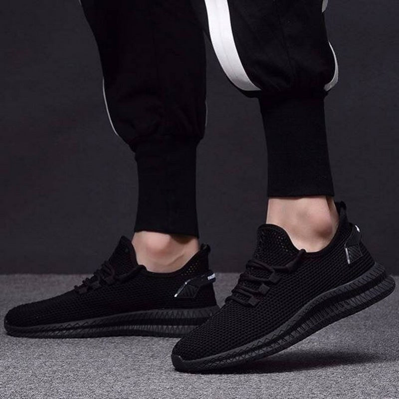 Tristan | Men's Lightweight Trainers, Breathable Modern Trainers | Bella Blue